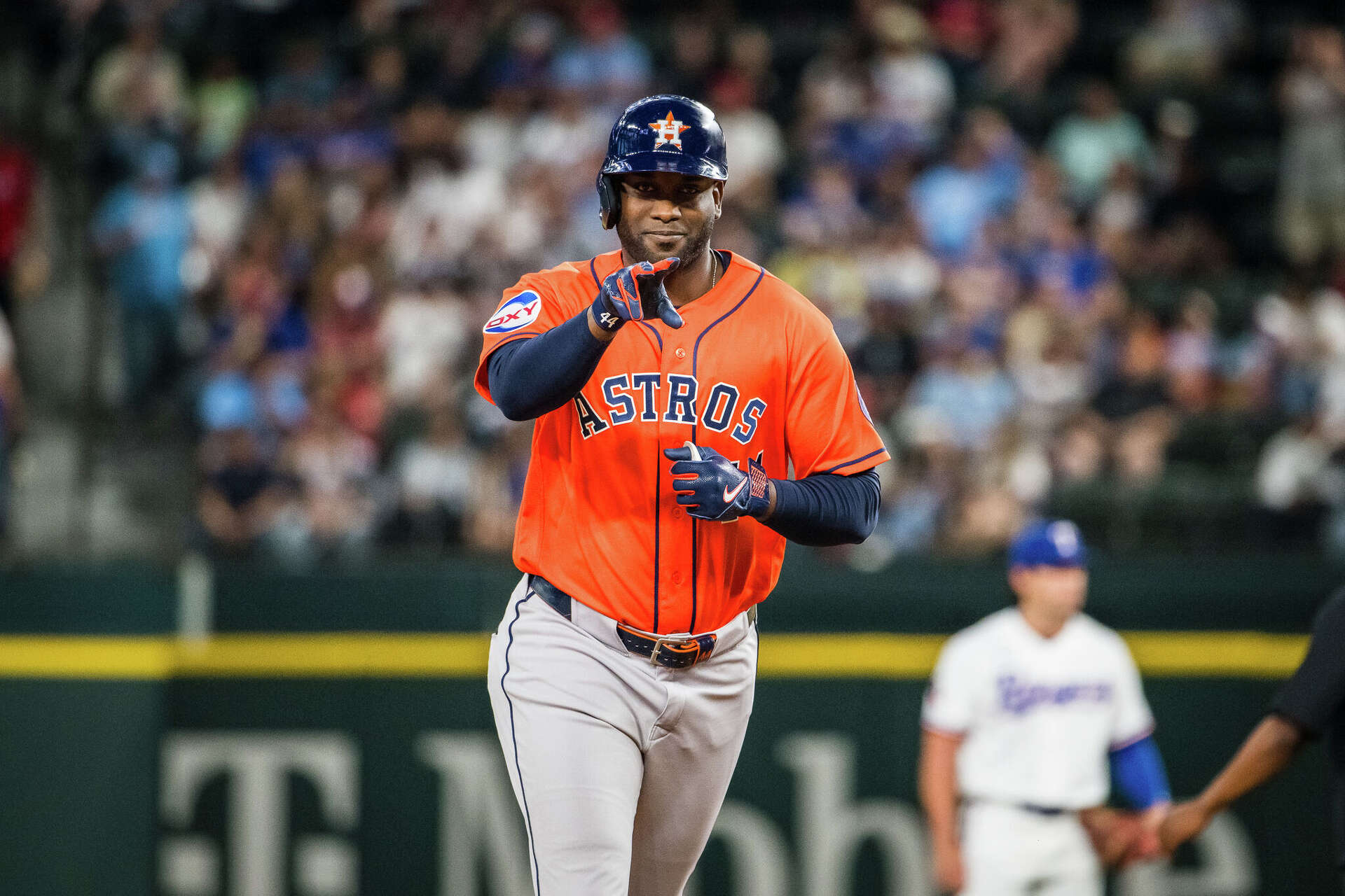 Houston Astros Astros outfielder returns from IL after Houston main image 4
