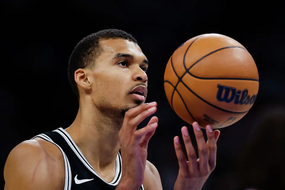 San Antonio Spurs center Victor Wembanyama (1) gets ready to shoot a free throw during the third quarter of Game 5 of the Western Conference Finals at Paycom Center in Oklahoma City, Tuesday, May 26, 2026.