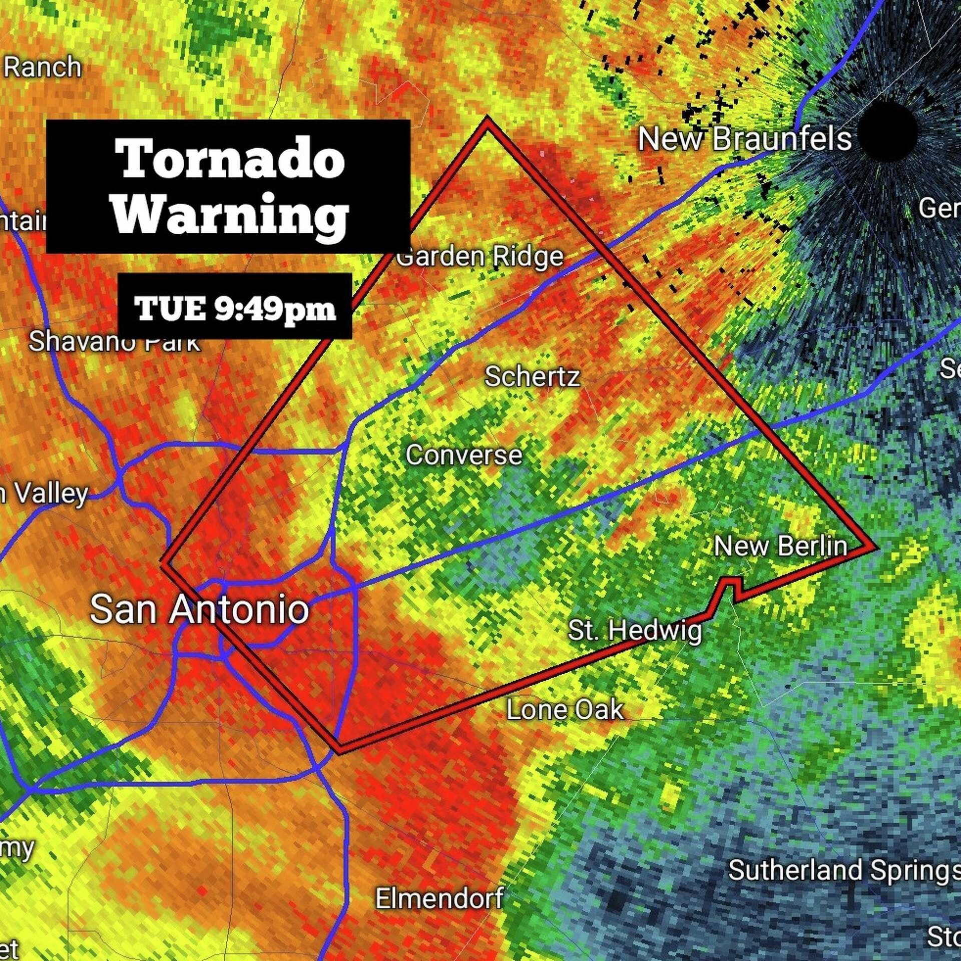 Tornado confirmed near San Antonio during severe thunderstorms