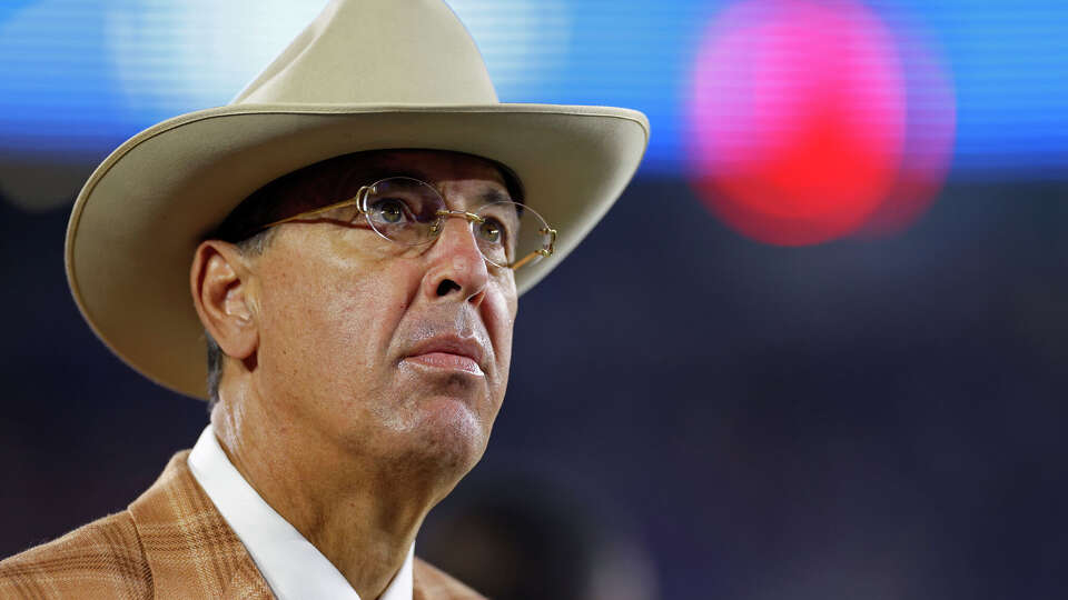Texas athletic director Chris Del Conte is looking for 'stability' in college athletics