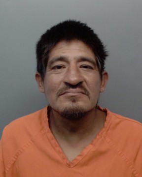 LPD: Laredo man arrested after injuring store customer during robbery