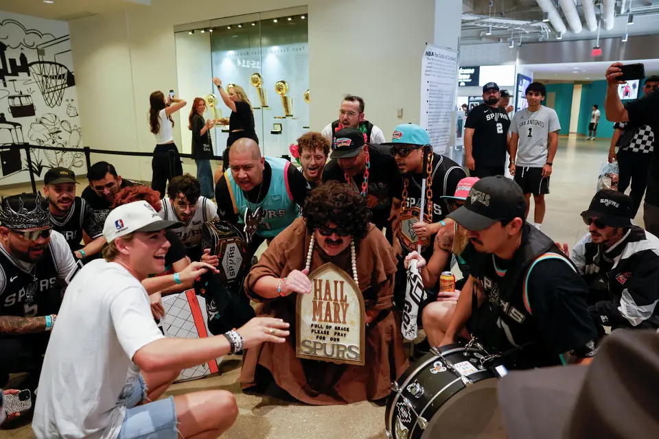 Spurs Jackals cheer with fans before Game 6 of the Western Conference Finals at Frost Bank Center in San Antonio, Thursday, May 28, 2026.