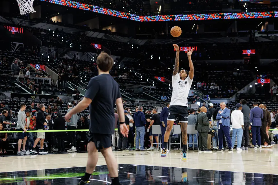 San Antonio Spurs guard Devin Vassell (24) warms up before Game 6 of the Western Conference Finals against the Oklahoma City Thunder at Frost Bank Center in San Antonio, Thursday, May 28, 2026.