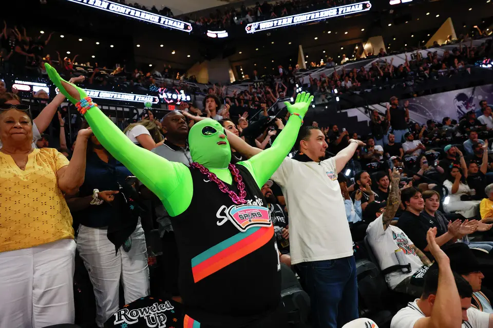 Fans cheer before Game 6 of the Western Conference Finals at Frost Bank Center in San Antonio, Thursday, May 28, 2026.