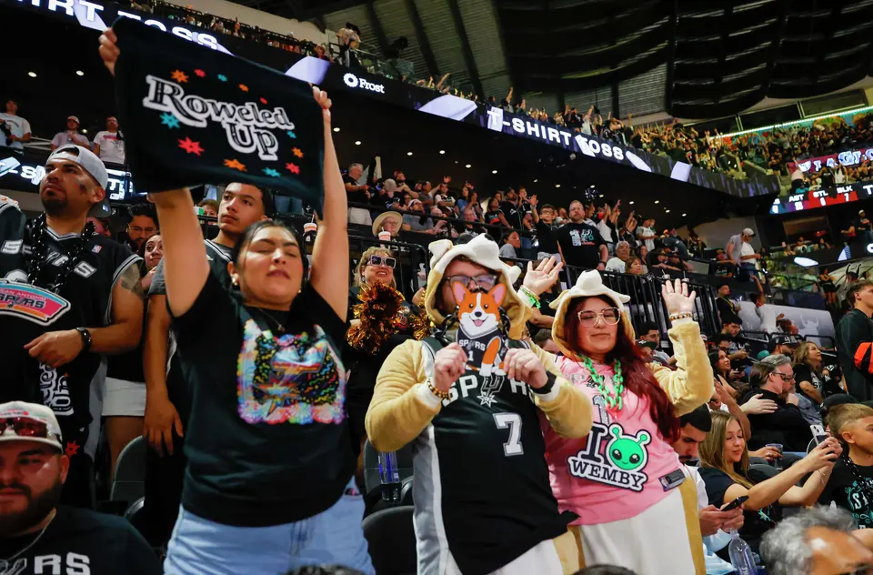 Fans cheer during Game 6 of the Western Conference Finals at Frost Bank Center in San Antonio, Thursday, May 28, 2026.