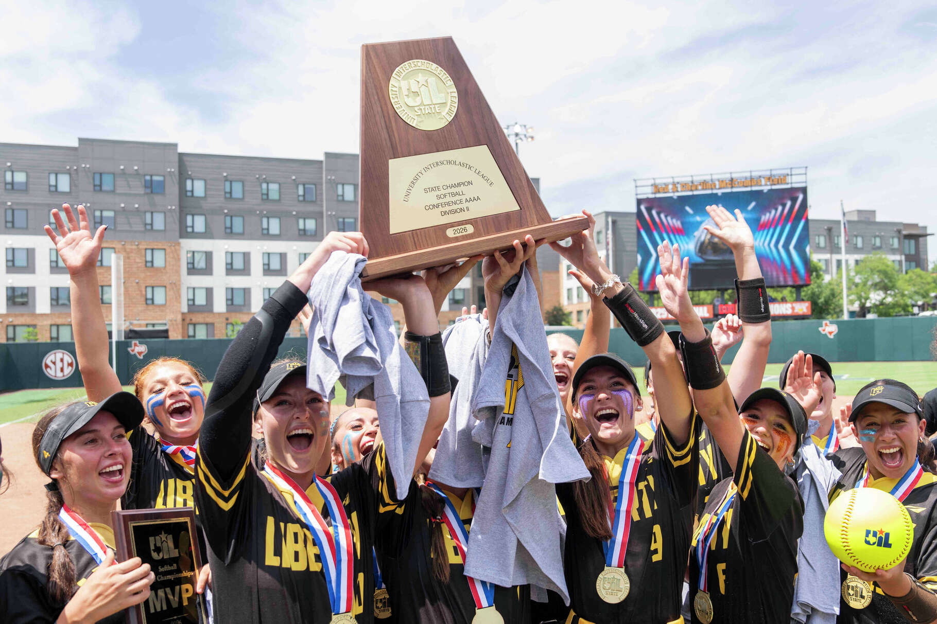 Liberty celebrates after winning the Class 4A, Division II state championship game in Austin, Friday, May 29, 2026.