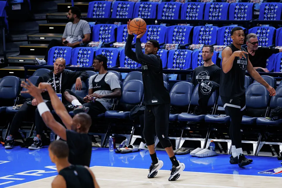 San Antonio Spurs guard De'Aaron Fox participates in shootaround at Paycom Center in Oklahoma City, Saturday, May 30, 2026, as the Spurs prepare for Game 7 of the Western Conference Finals against the Oklahoma City Thunder. Fox is part of a group of teammates joining Victor Wembanyama in his home country of France this week for team bonding and offseason workouts.