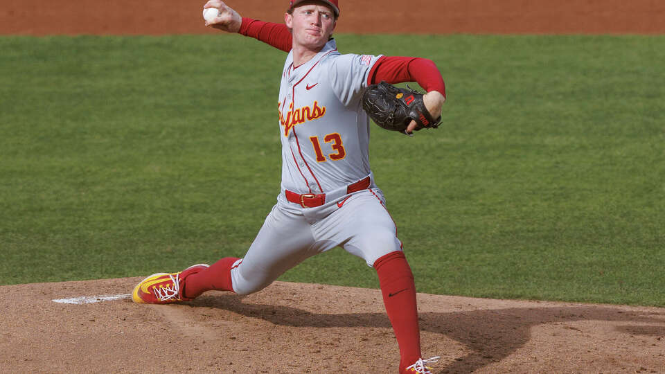 Andrew Johnson pitched 7⅓ innings to lead USC over Texas A&M in an NCAA regional on Sunday.