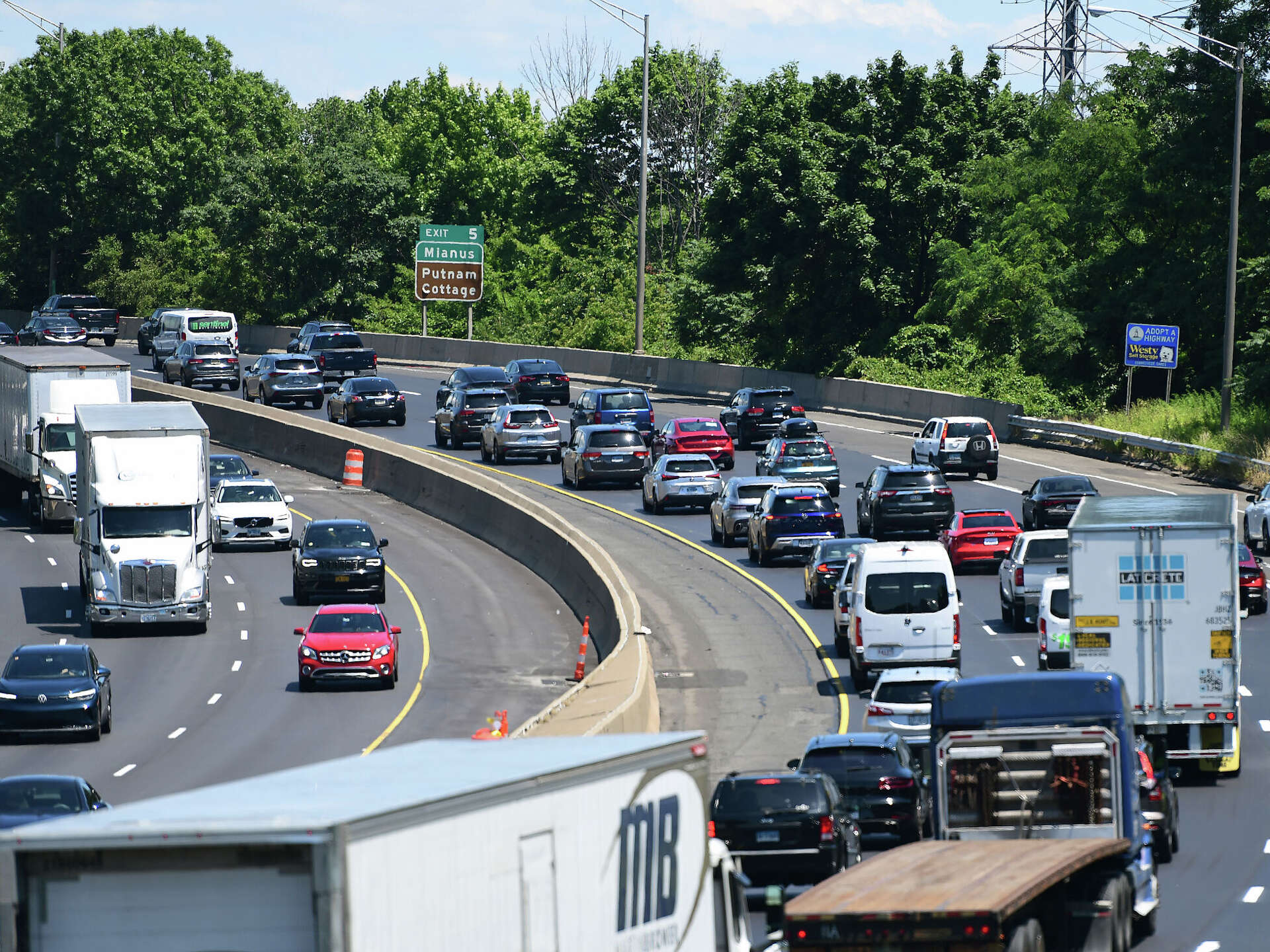 72 Million Americans Hit the Road for July 4th Bicentennial