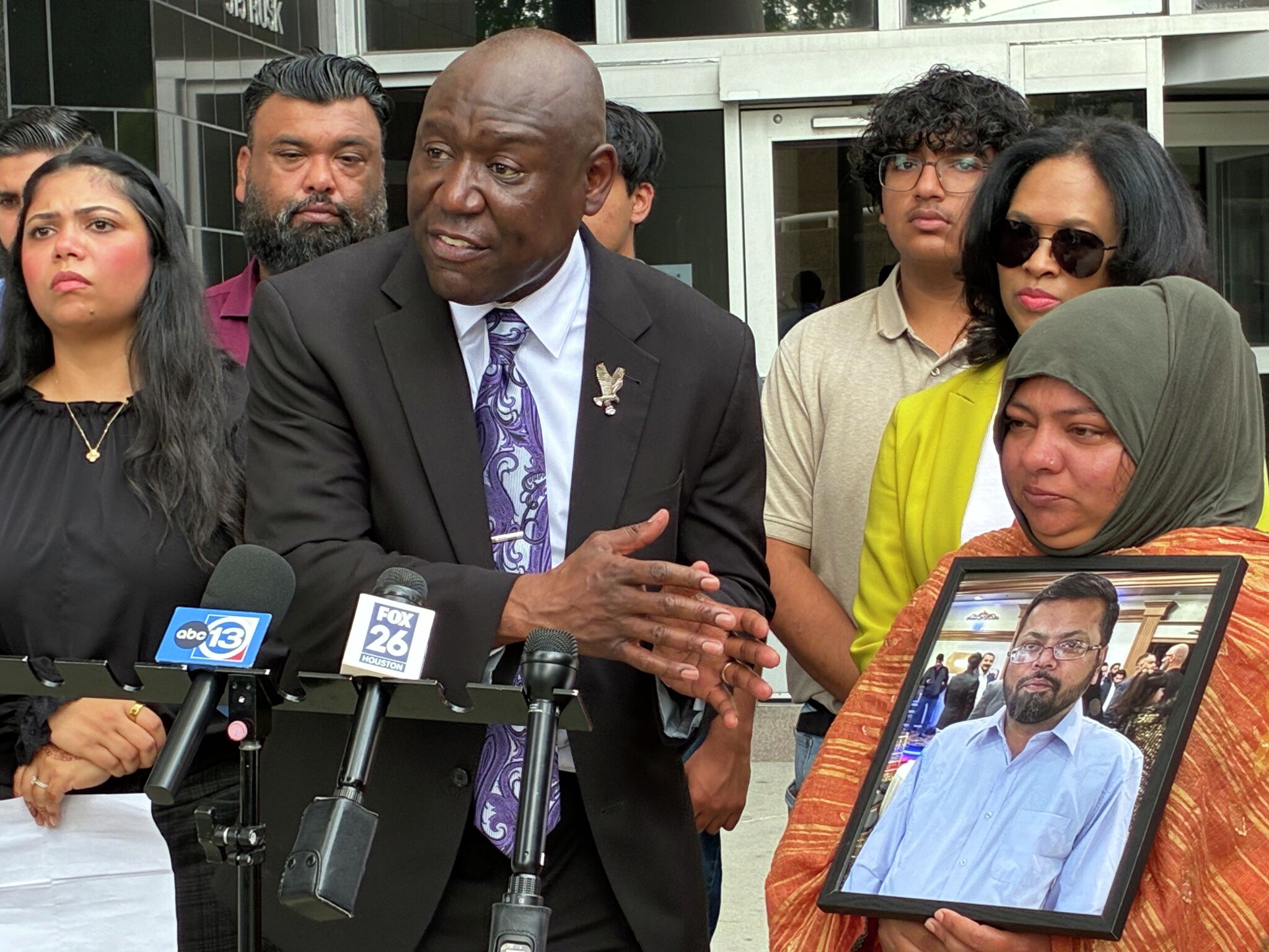 Family says Houston police fired too quickly on man killed in April shooting