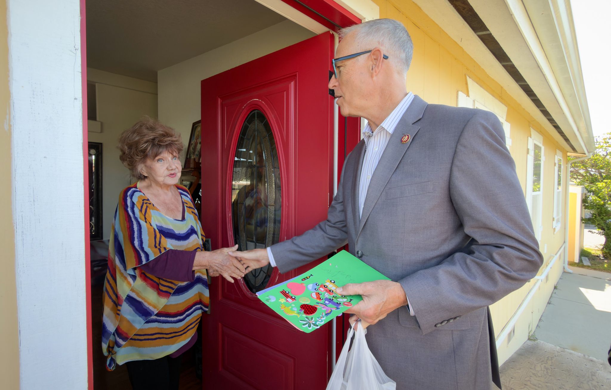 Image for Marin Co.: Nonprofit Engages Local Officials To Spotlight Food Insecurity