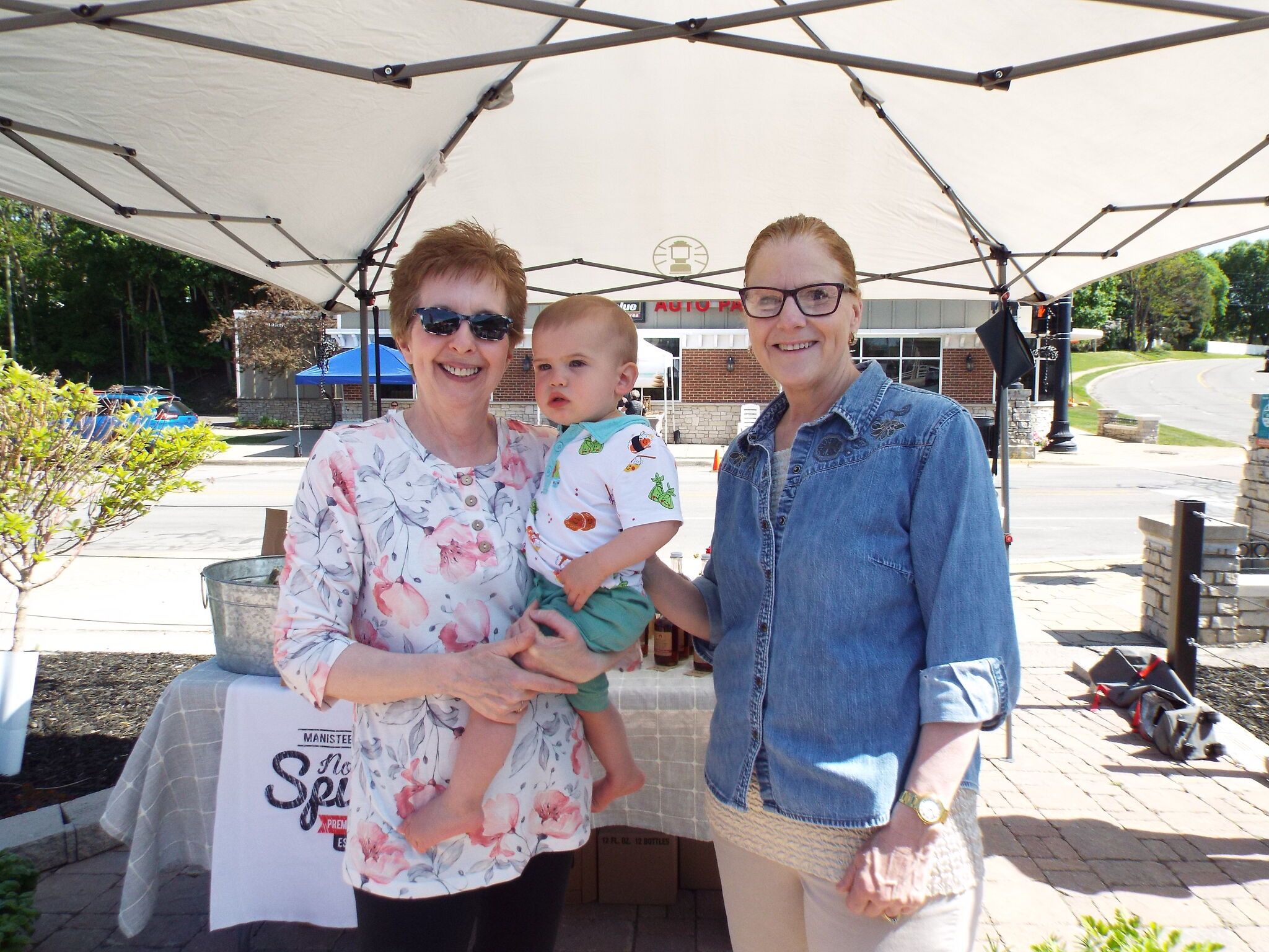 Farmers markets open across Manistee, Benzie