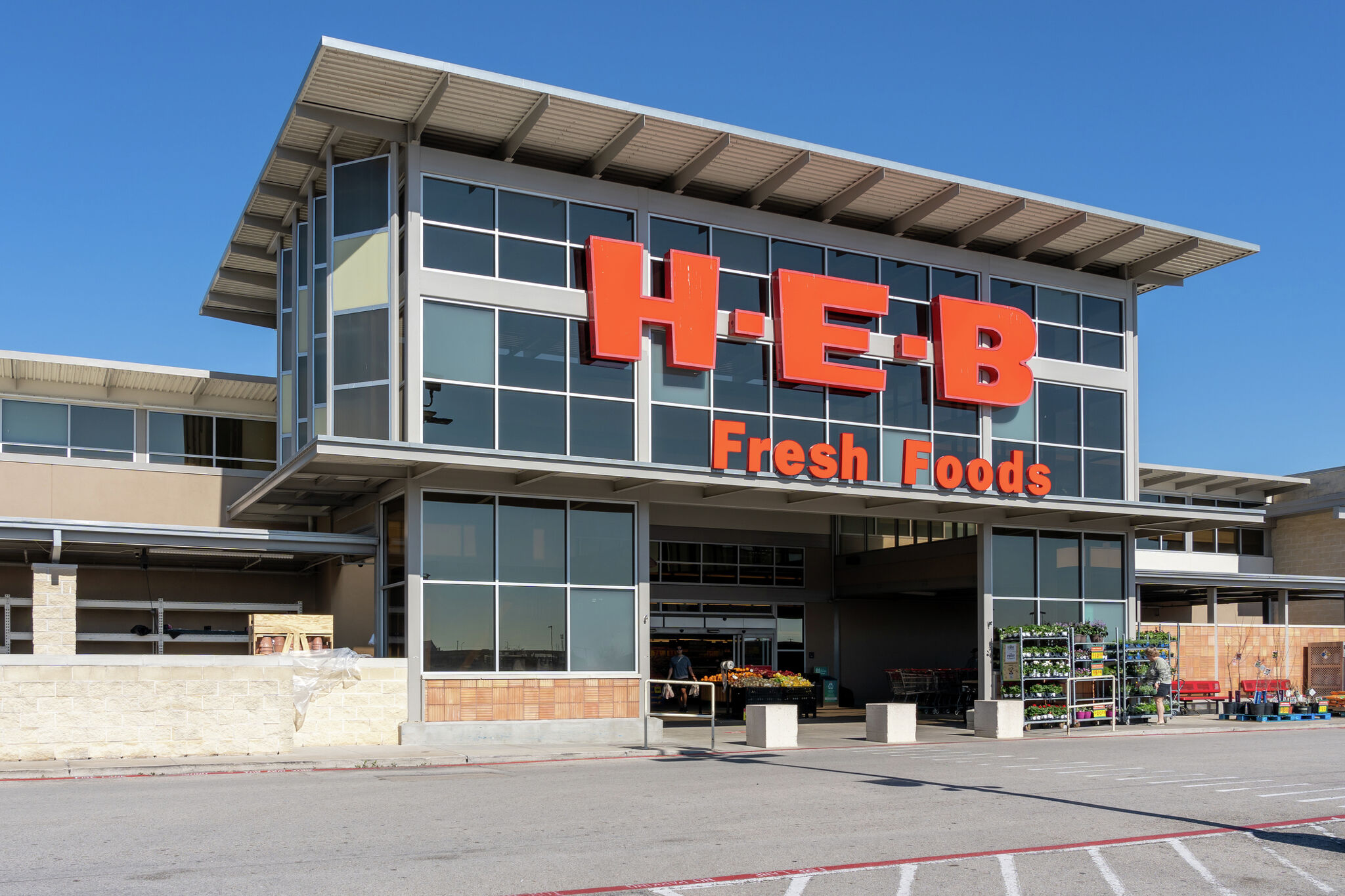 OSHA fines H-E-B thousands for workplace death