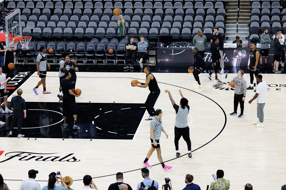 San Antonio Spurs players practice on the newly set NBA Finals court, including Victor Wembanyama, center, at Frost Bank Center in San Antonio, Tuesday, June 2, 2026. They will face the New York Knicks in Game 1 of the NBA Finals on Wednesday night.