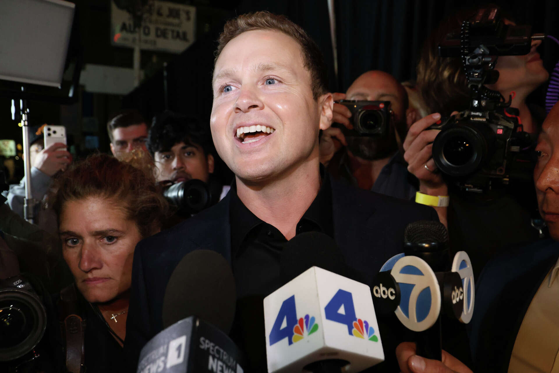 Republican governor hopeful Steve Hilton praises Spencer Pratt in LA