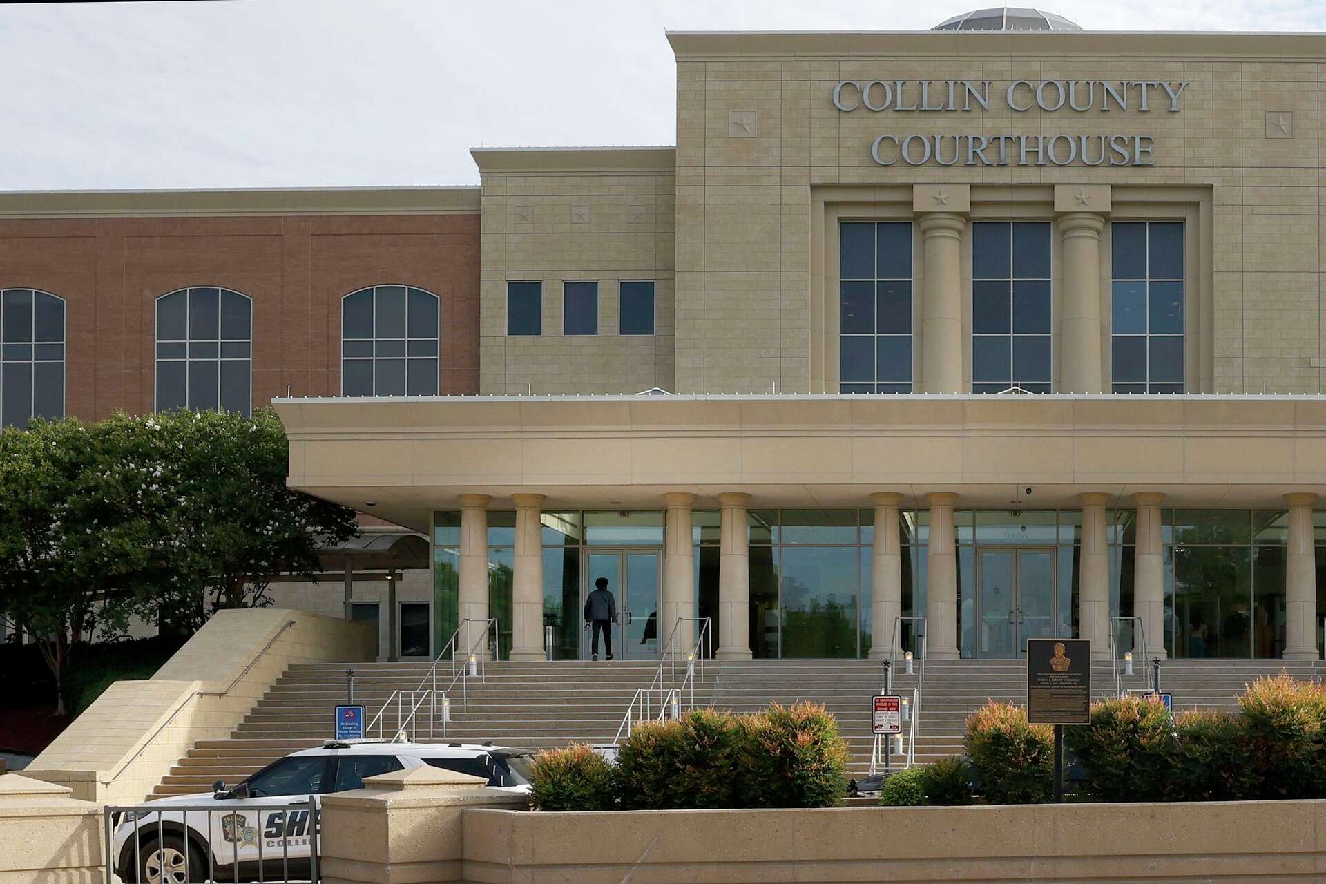 Jurors selected in Karmelo Anthony murder trial. None are Black