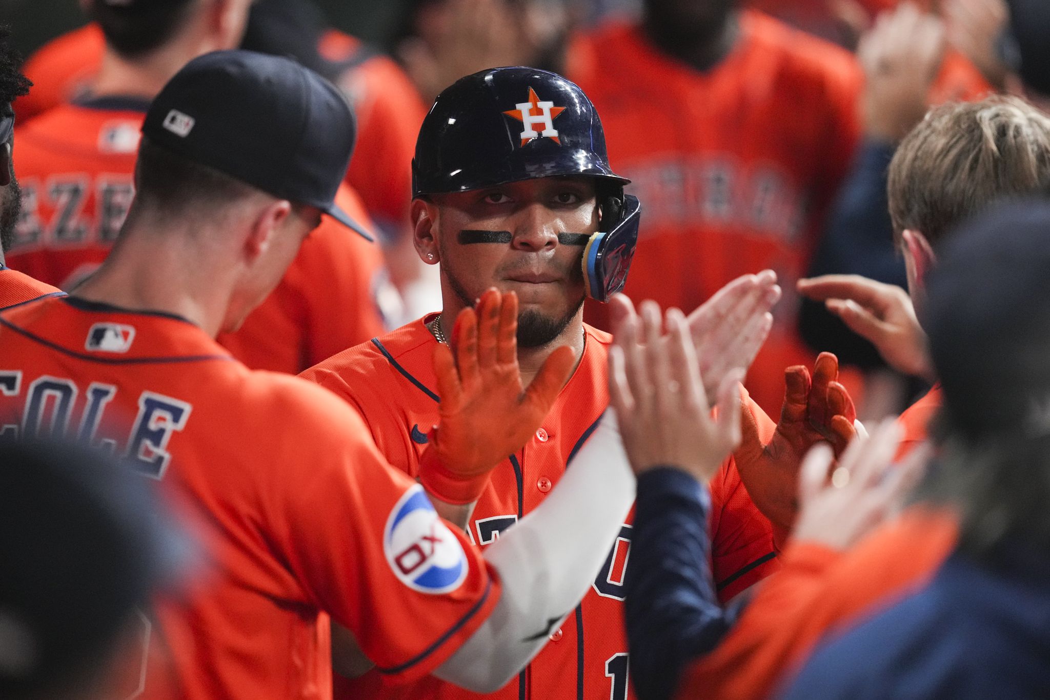 'These guys don't quit.' Unlikeliest win shows what Astros need for turnaround