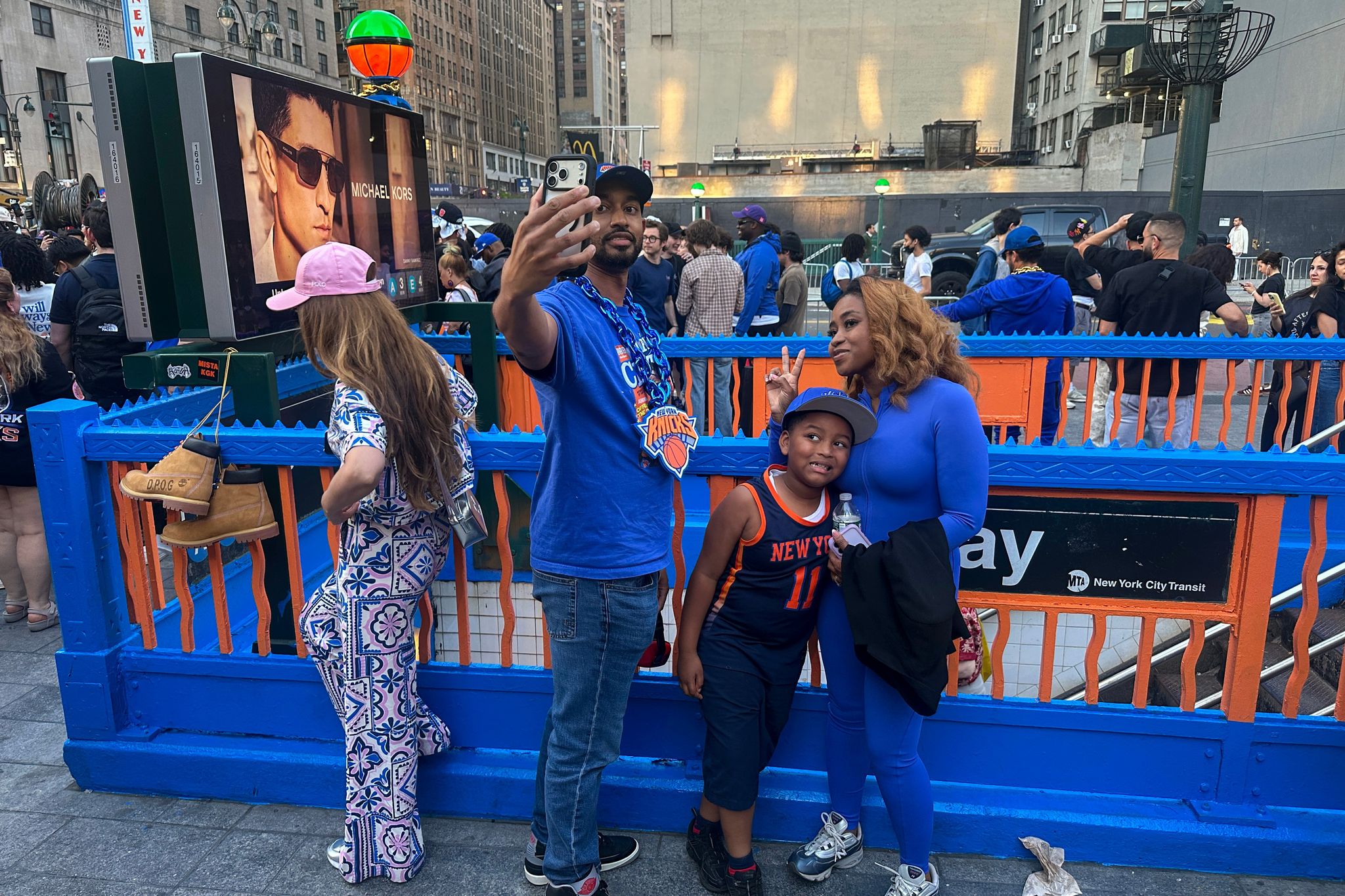 chron.com - MICHELLE L. PRICE and WILL WEISSERT - Can't afford sky-high tickets to see the Knicks in person? Trump says 'watch it on television