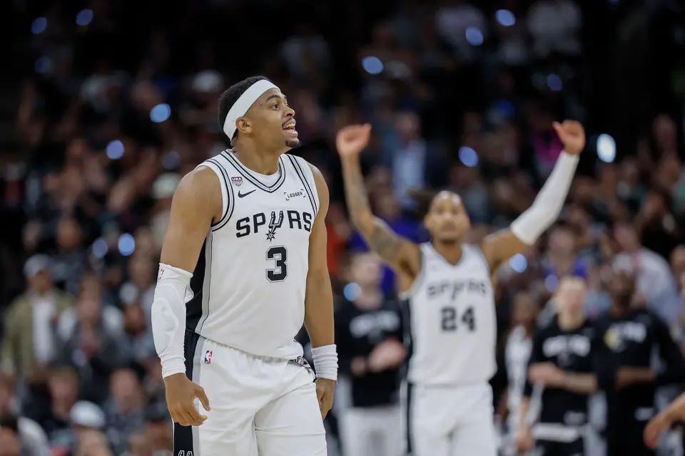 San Antonio Spurs forward Keldon Johnson (3) and San Antonio Spurs guard Devin Vassell (24) react after a big basket during the third quarter of Game 2 of the NBA Championship at Frost Bank Center in San Antonio on Friday, June 5, 2026.