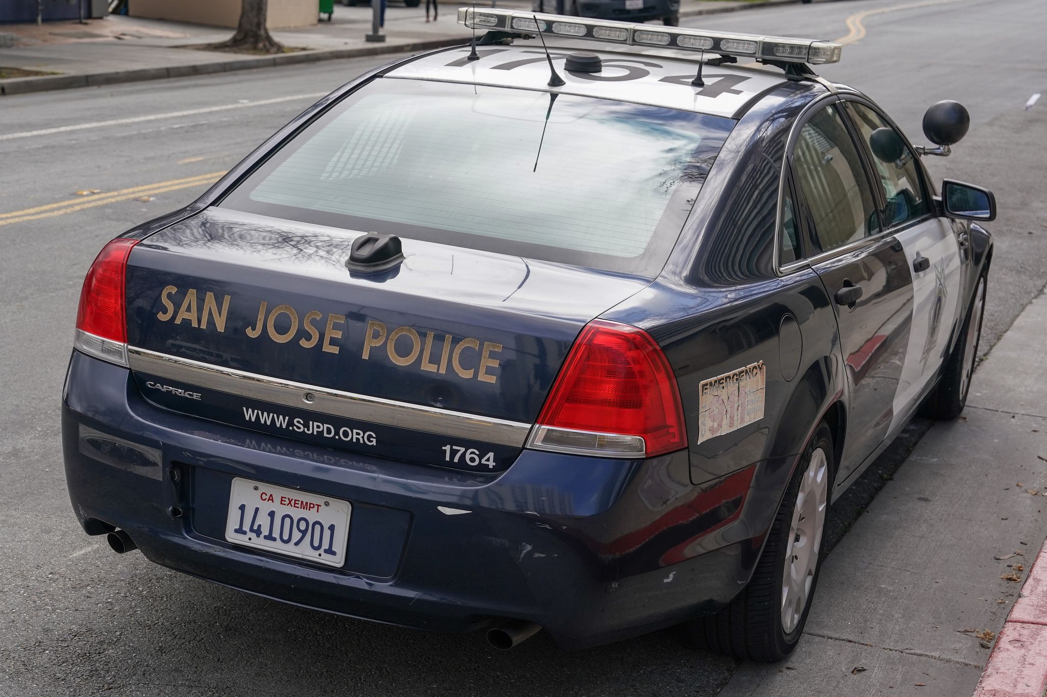 https://s.hdnux.com/photos/01/66/37/53/31062736/5/rawImage.jpg