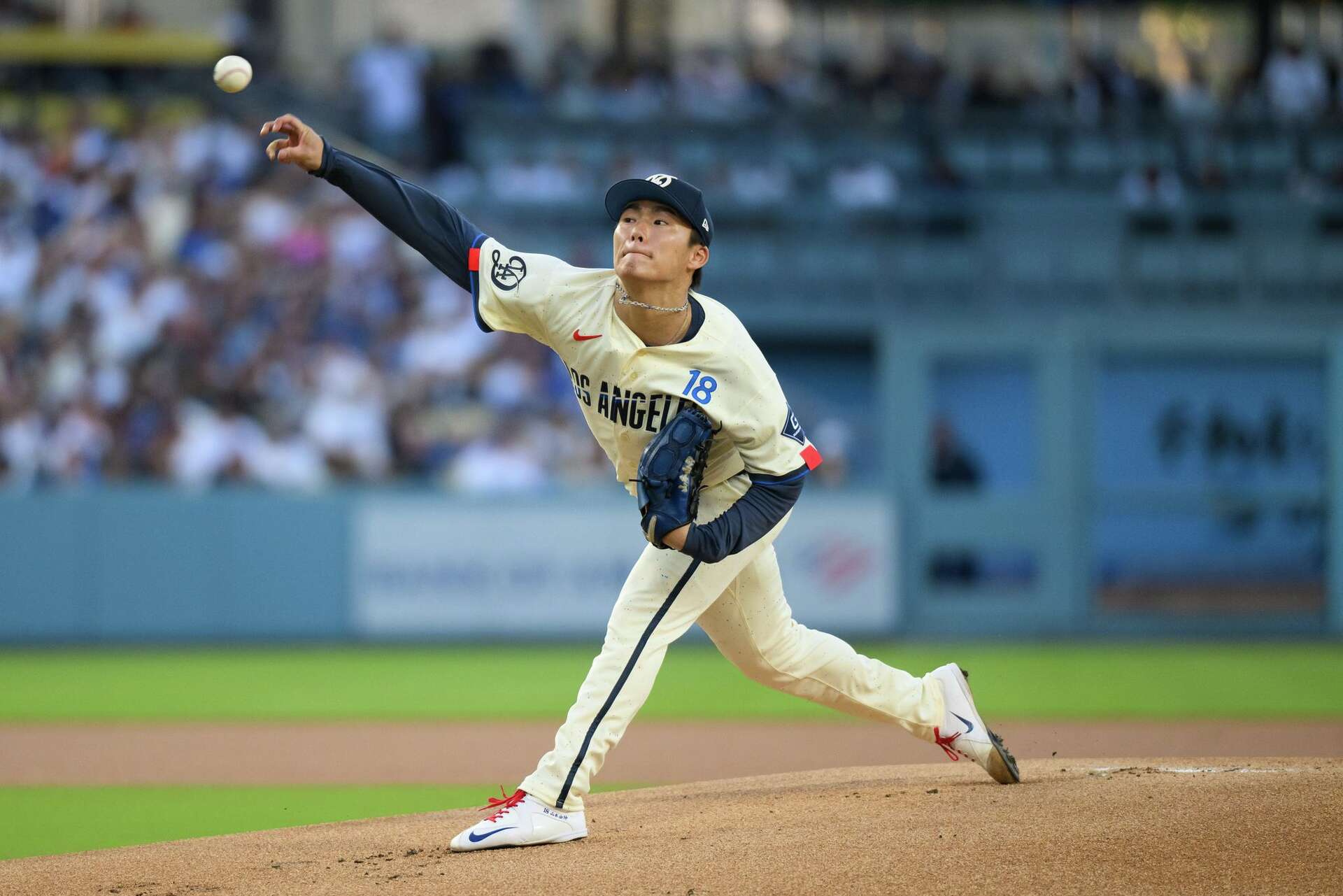 Dodgers erupt for 9-run first as Yamamoto dominates over 8 innings