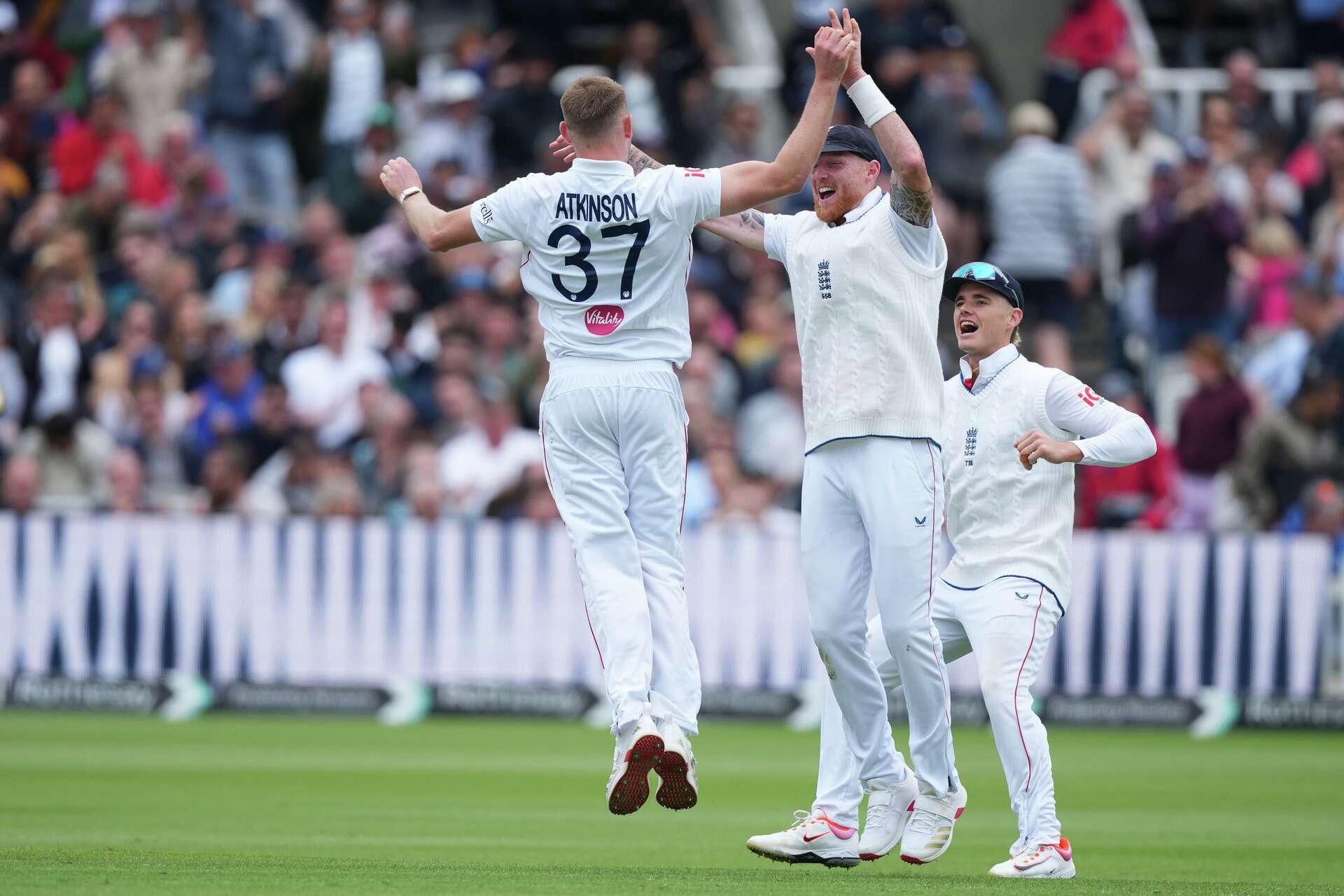 Atkinson takes five as England beat New Zealand by 115 runs at Lord's ...