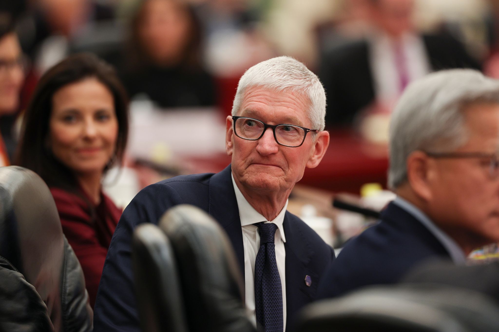 Photo: nhregister.com Tim Cook’s retirement: How a 15-year era ends—and what Ternus inherits