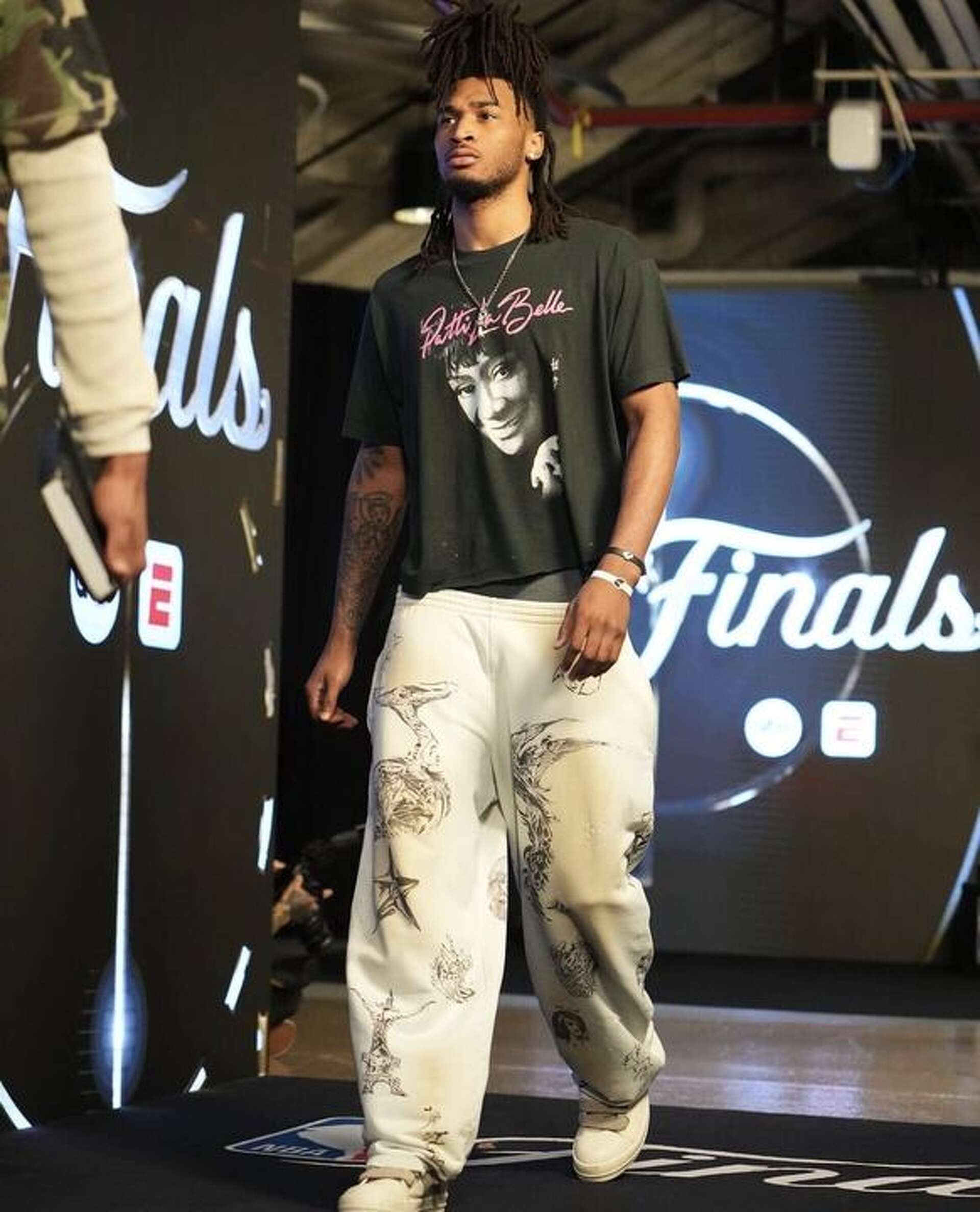Victor Wembanyama, Spurs showcase fashion looks for NBA Finals