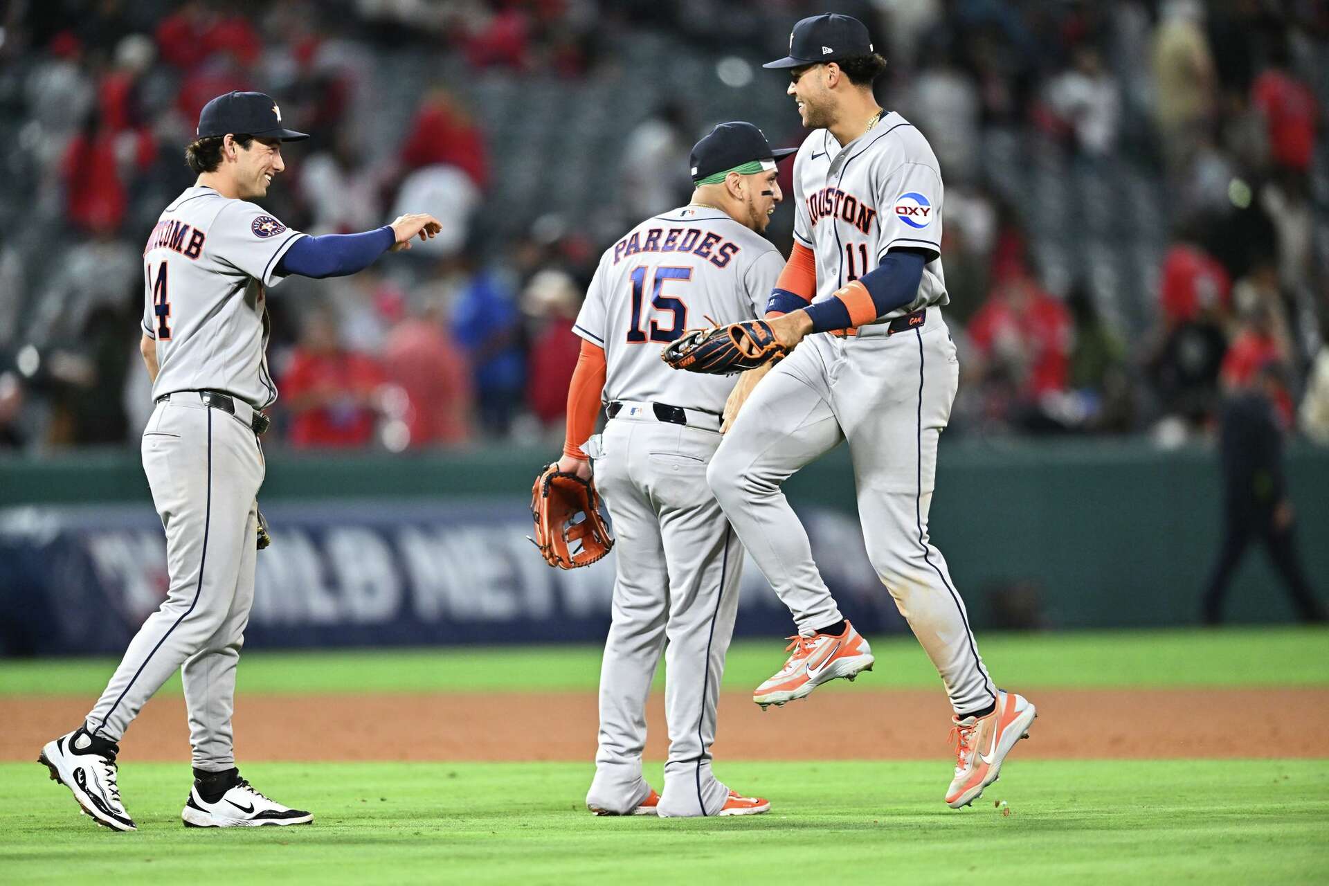 cristian guzman b12 injections Jose Altuve and Christian Walker rally Astros to 5-4 win over Angels in 10 innings Cyanocobalamin Injection: Vitamin B12 but you also don’t Ja Size:10mg*10vials