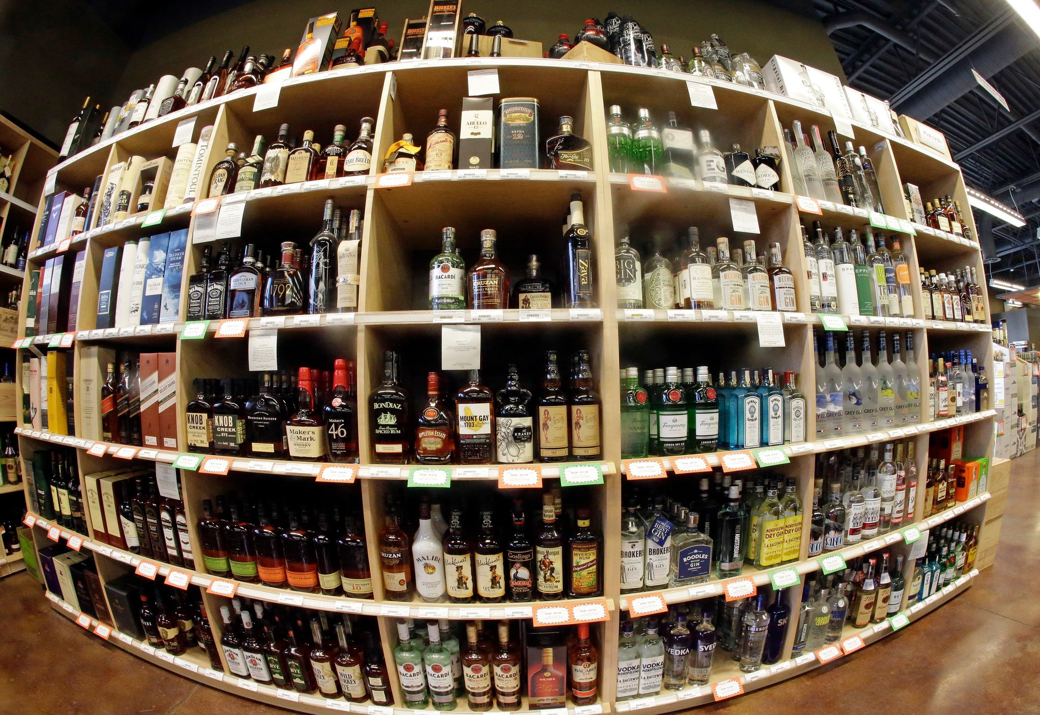 A government-commissioned study found drinking risks. US guidelines didn't featu...