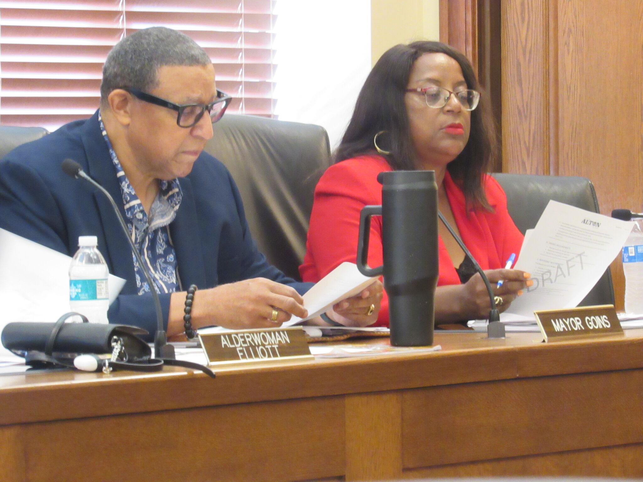 Alton plan would limit visitor parking near police, fire stations, and City Hall soon