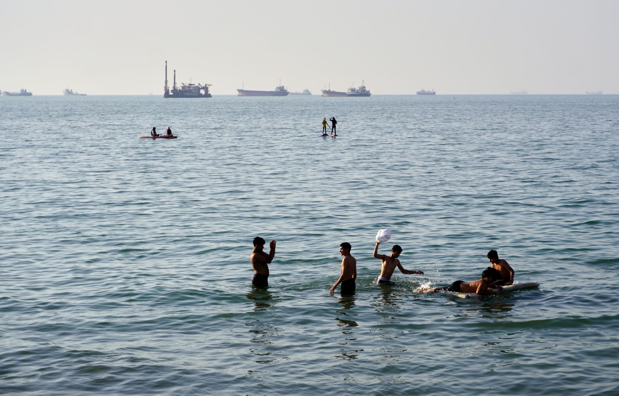 Trump to discuss Strait of Hormuz demining efforts at G7 as confidence grows for Iran war deal