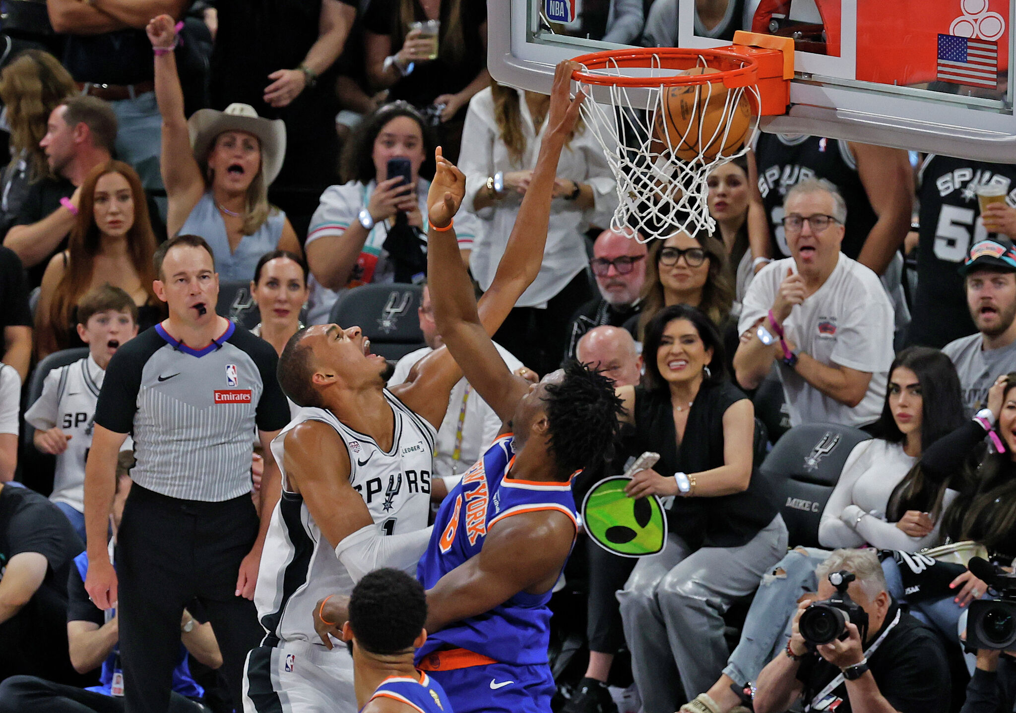 Frost Bank Center ramps up security for Game 5 after Knicks fan chaos