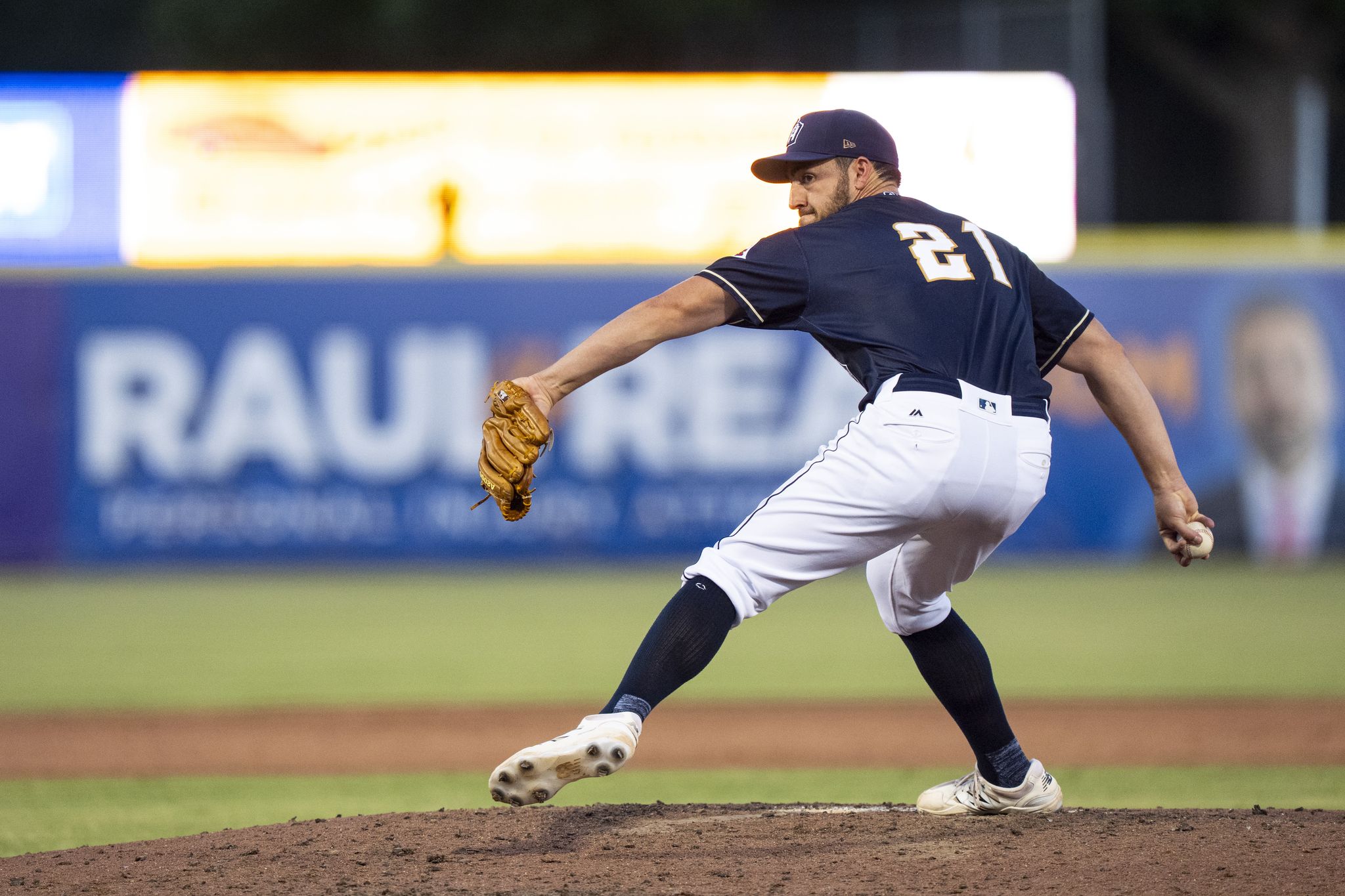 Andrew Thurman sets new career-high, Missions split series with Frisco