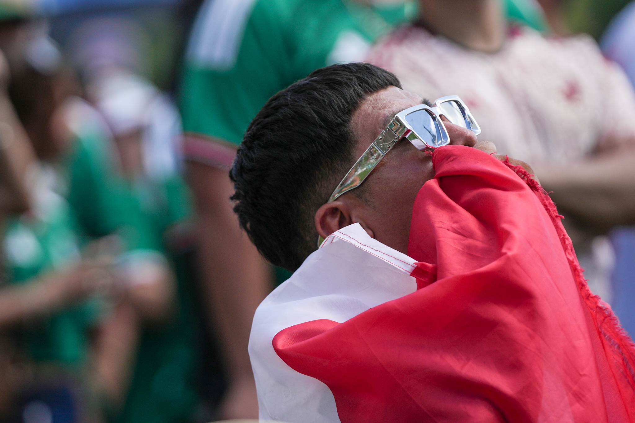 Two hospitalized with heat stroke after Houston's FIFA Fan Fest