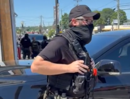 ‘Who’s going to arrest me?’ ICE agents defy Connecticut law on mask ban