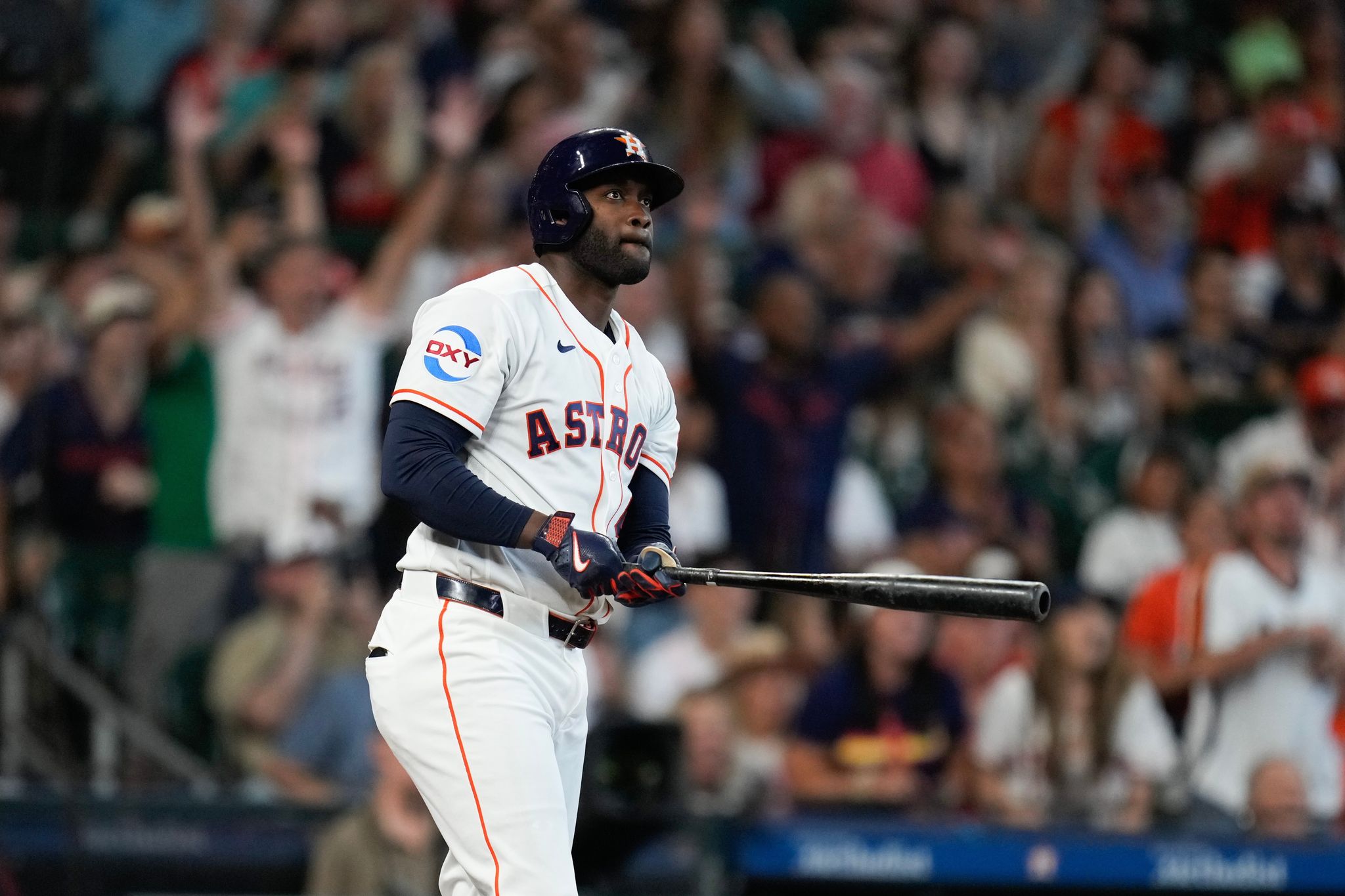 Astros: el toletero Yordan Álvarez pega Grand Slam y jonrón de 2 carreras ante Reales