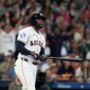Astros: el toletero Yordan Álvarez pega Grand Slam y jonrón de 2 carreras ante Reales