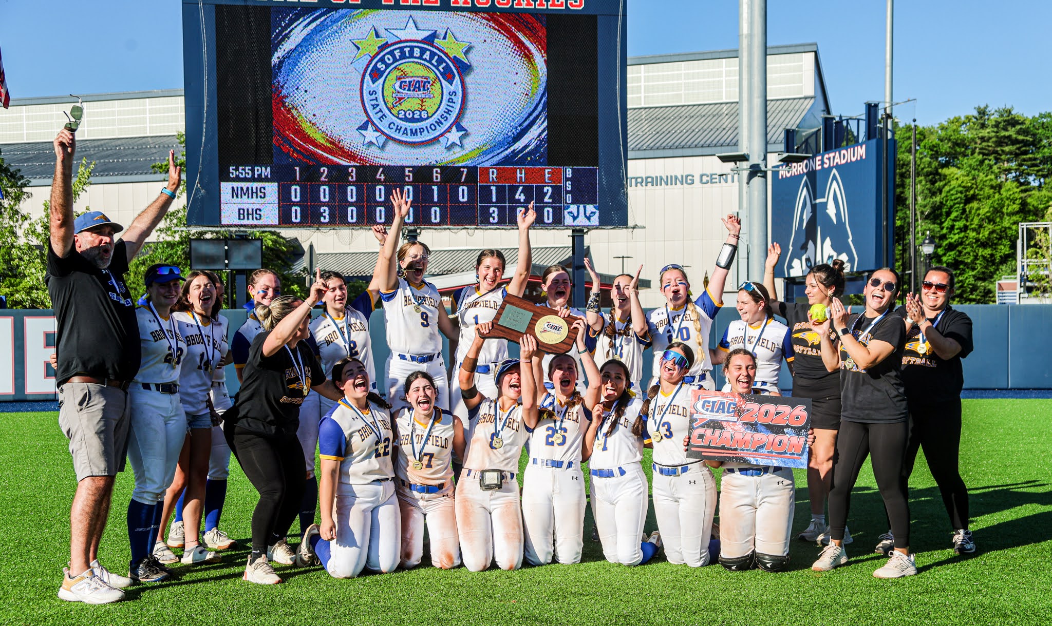 Brookfield softball wins its 1st CIAC championship in 26 years