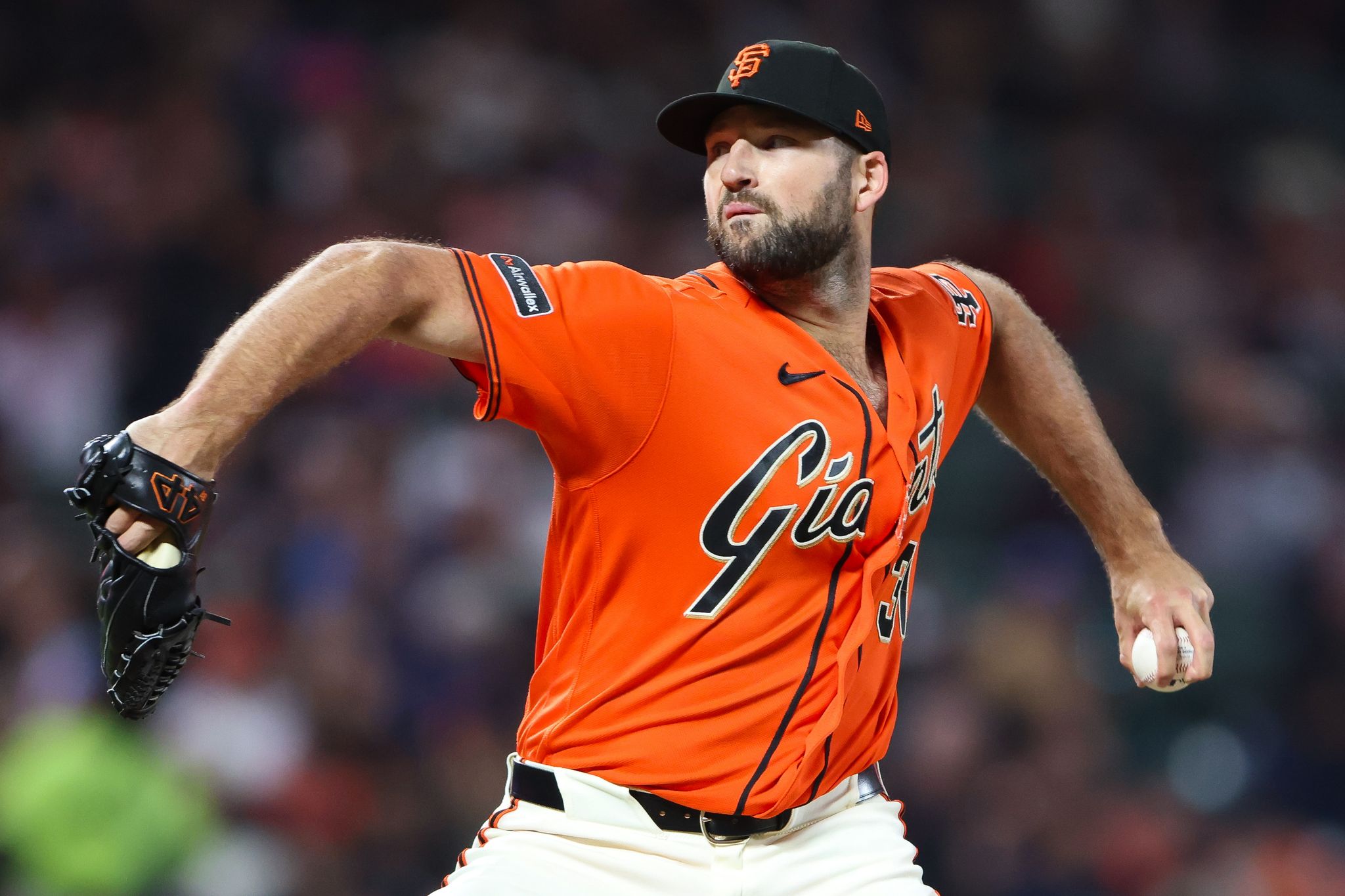 Sam Hentges opts not to wear Pride Night hat for Giants