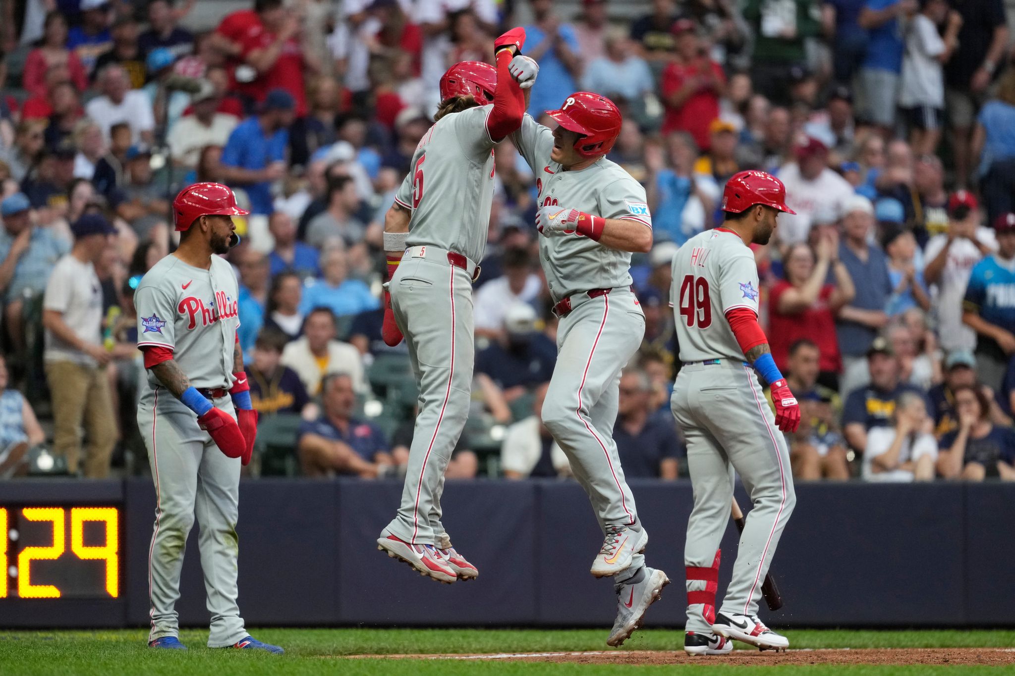 J.T. Realmuto Hits Three-Run Homer as Phillies Score Five in Sixth
