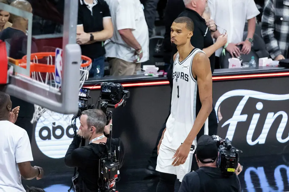San Antonio Spurs center Victor Wembanyama walks off the court after the end of Game 5 of the NBA Finals at Frost Bank Center in San Antonio on Saturday, June 13, 2026. The New York Knicks defeated the Spurs 94-90.