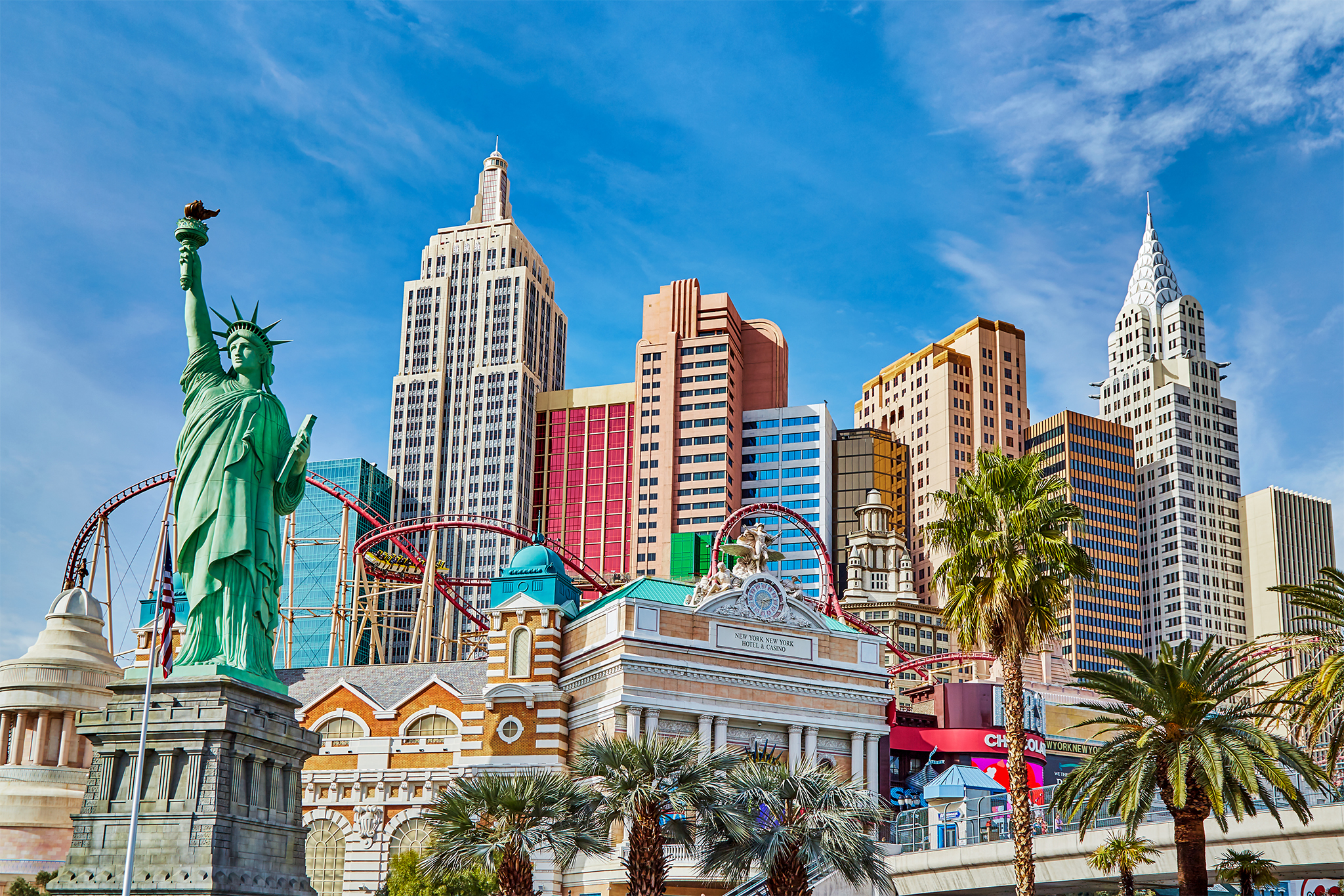 sfgate.com - Katie Dowd - Boring hotels are killing Las Vegas. New York-New York is still alive.