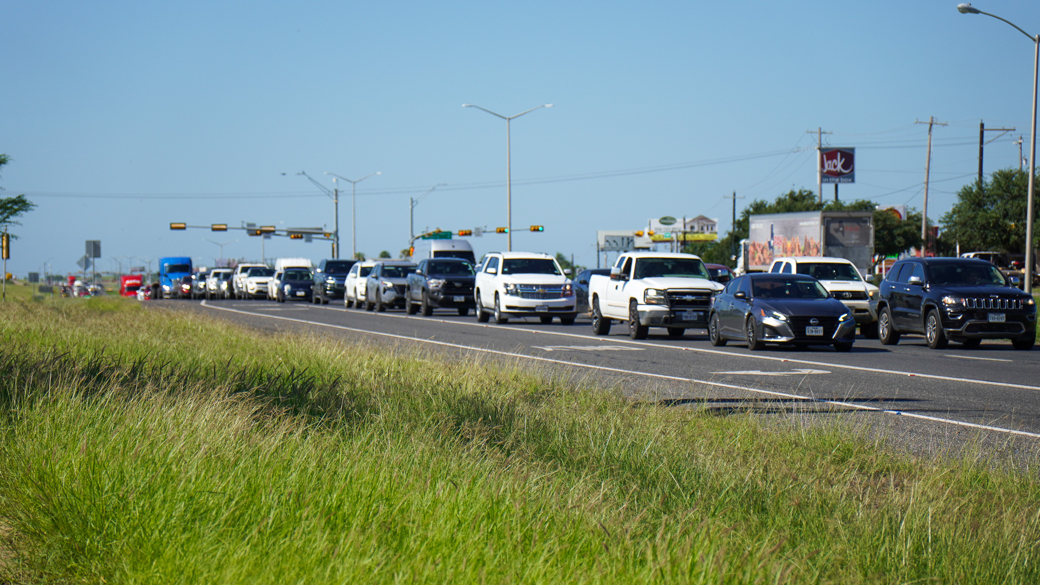 Loop 20 closure could last into Wednesday evening, Laredo police say
