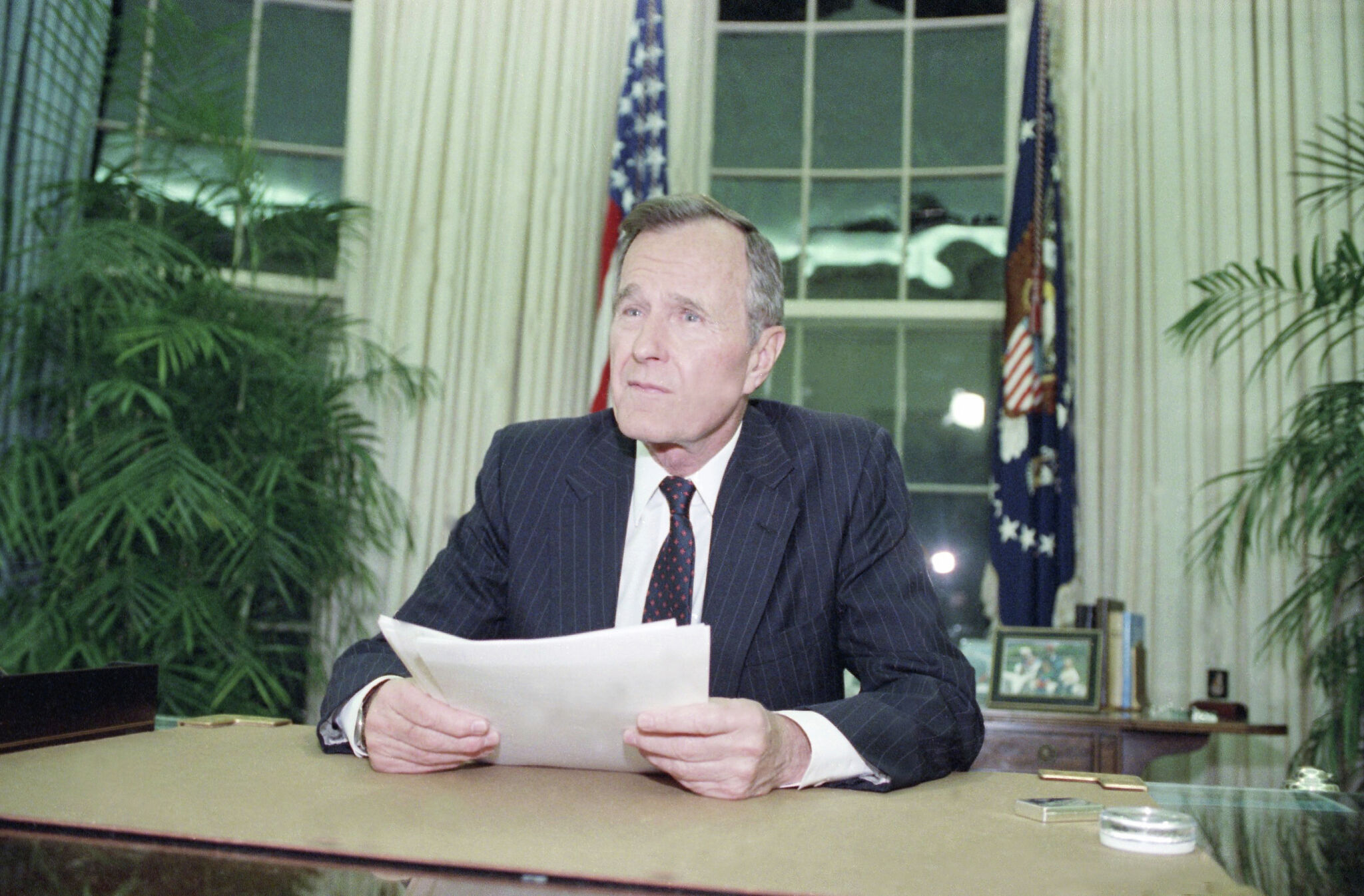Greenwich eyes new location for George H.W. Bush statue after rejection