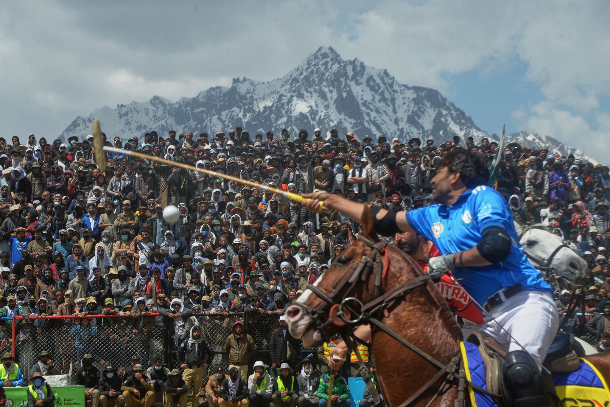 Photos show a centuries-old mountain tradition in the world’s highest ...