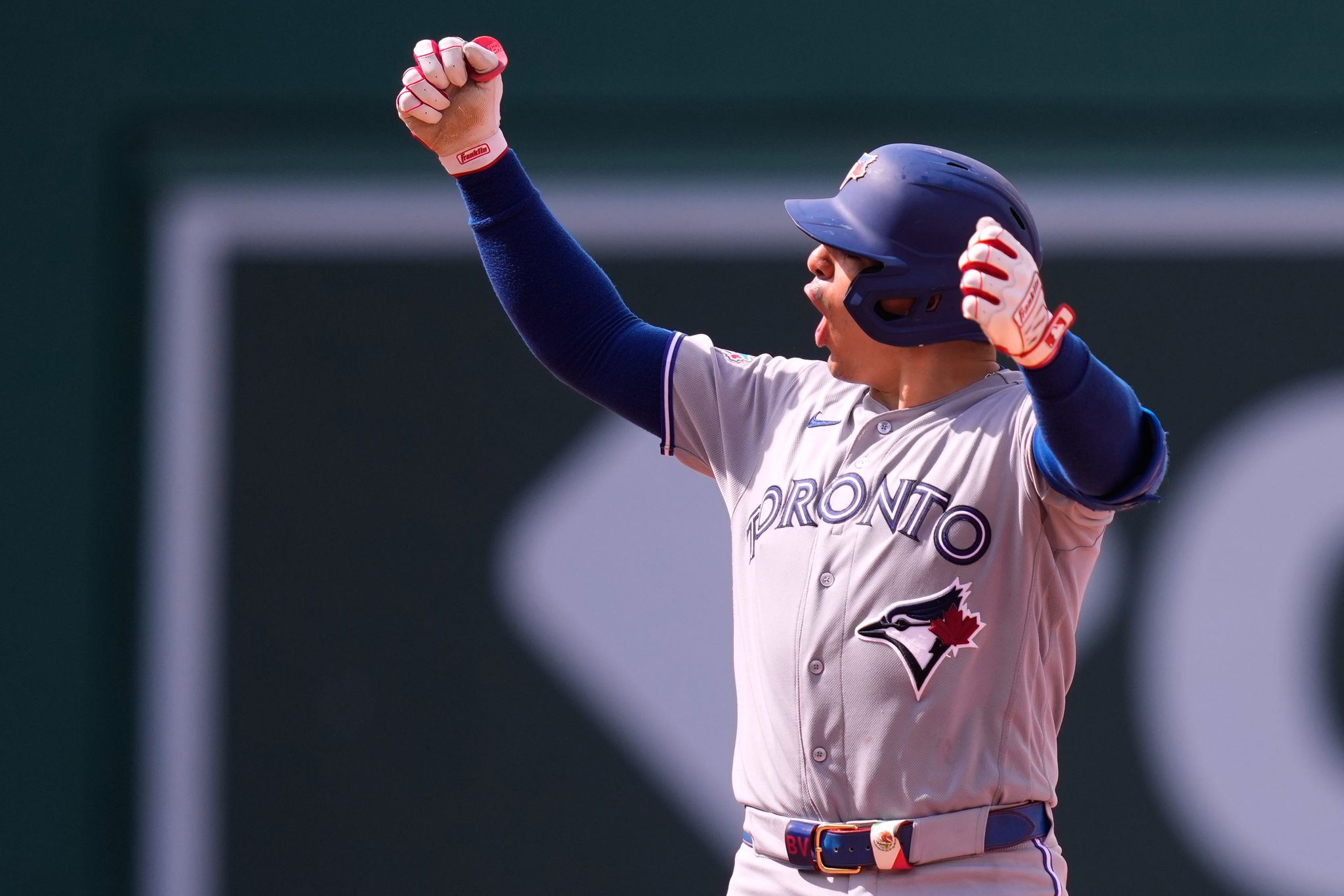 After a misplayed foul pop, Valenzuela hits go-ahead double in Blue Jays' 4-3 win over Red Sox By BRENDAN McGAIR , Associated Press June 18, 2026