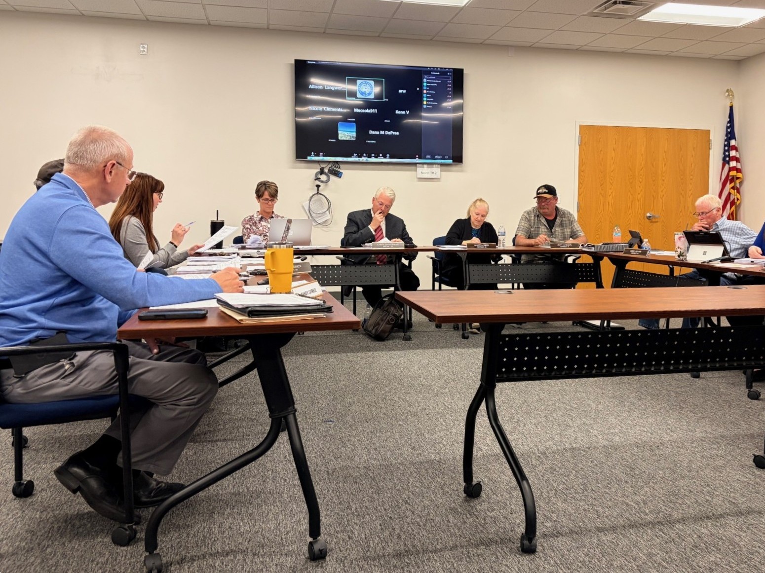 Mecosta County board accepts clean audit, rejects zoning request