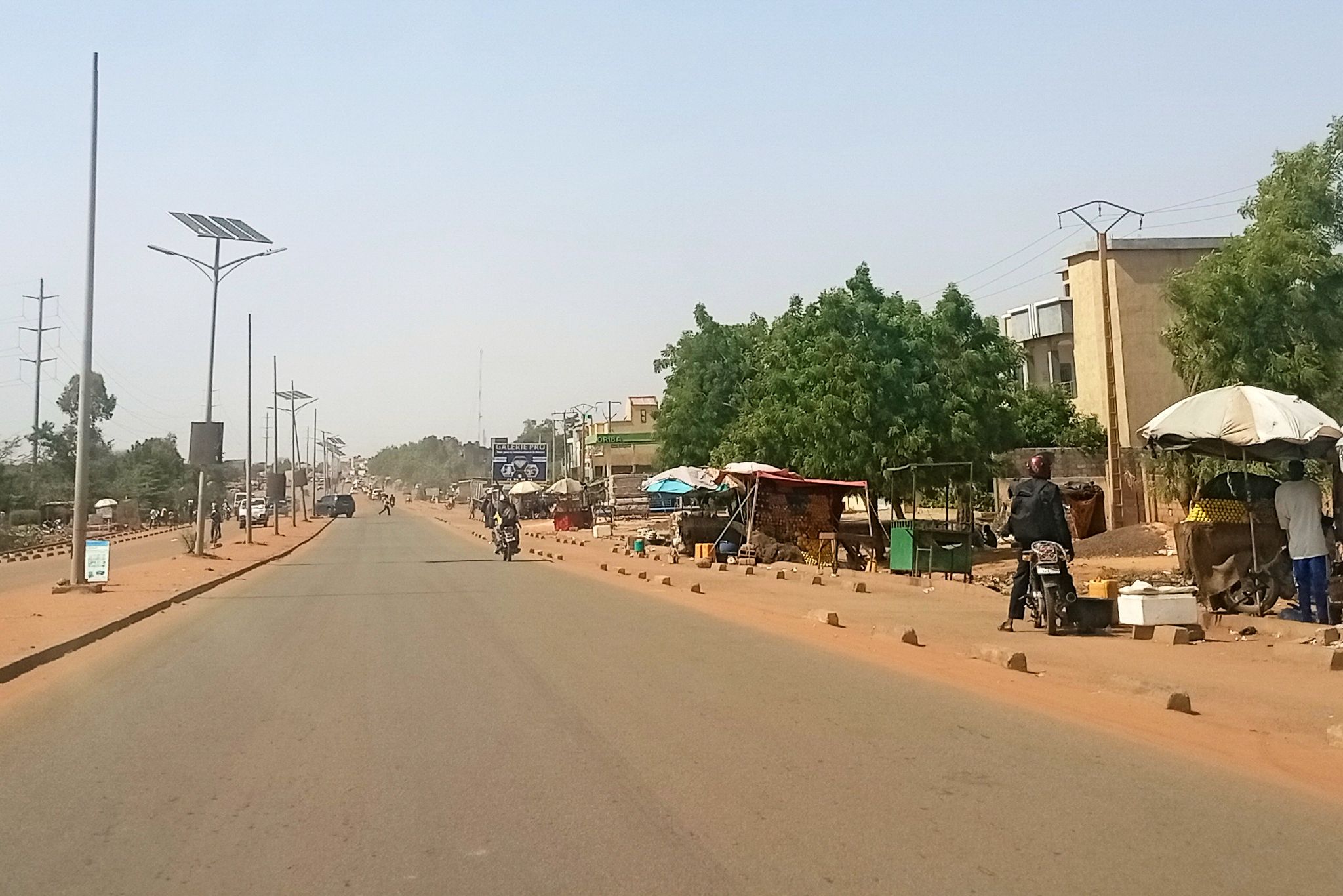 Yihadistas se expanden cada vez más a ciudades del Sahel africano, dicen analistas