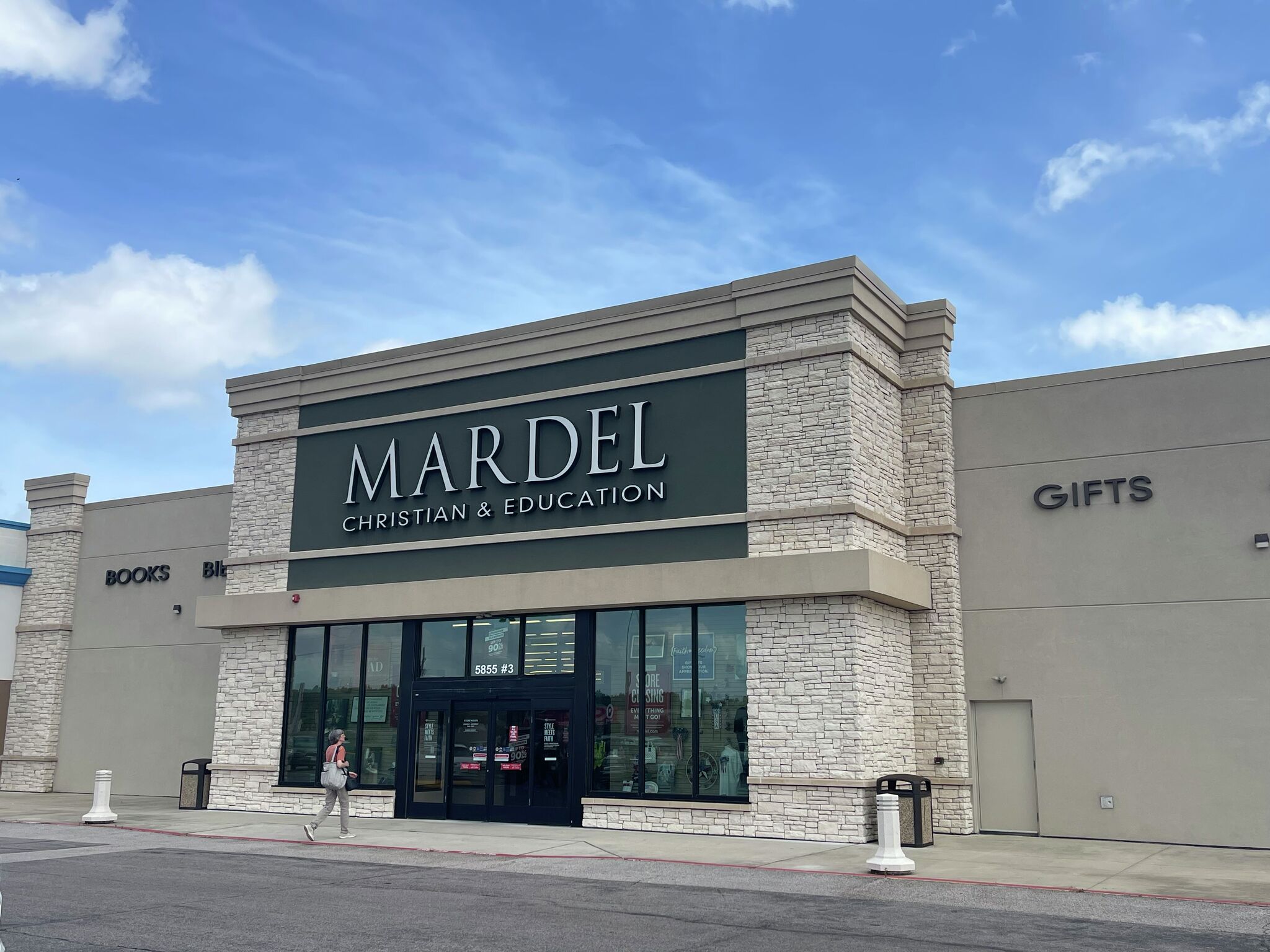 Mardel, a Christian bookstore from the Hobby Lobby family, is closing